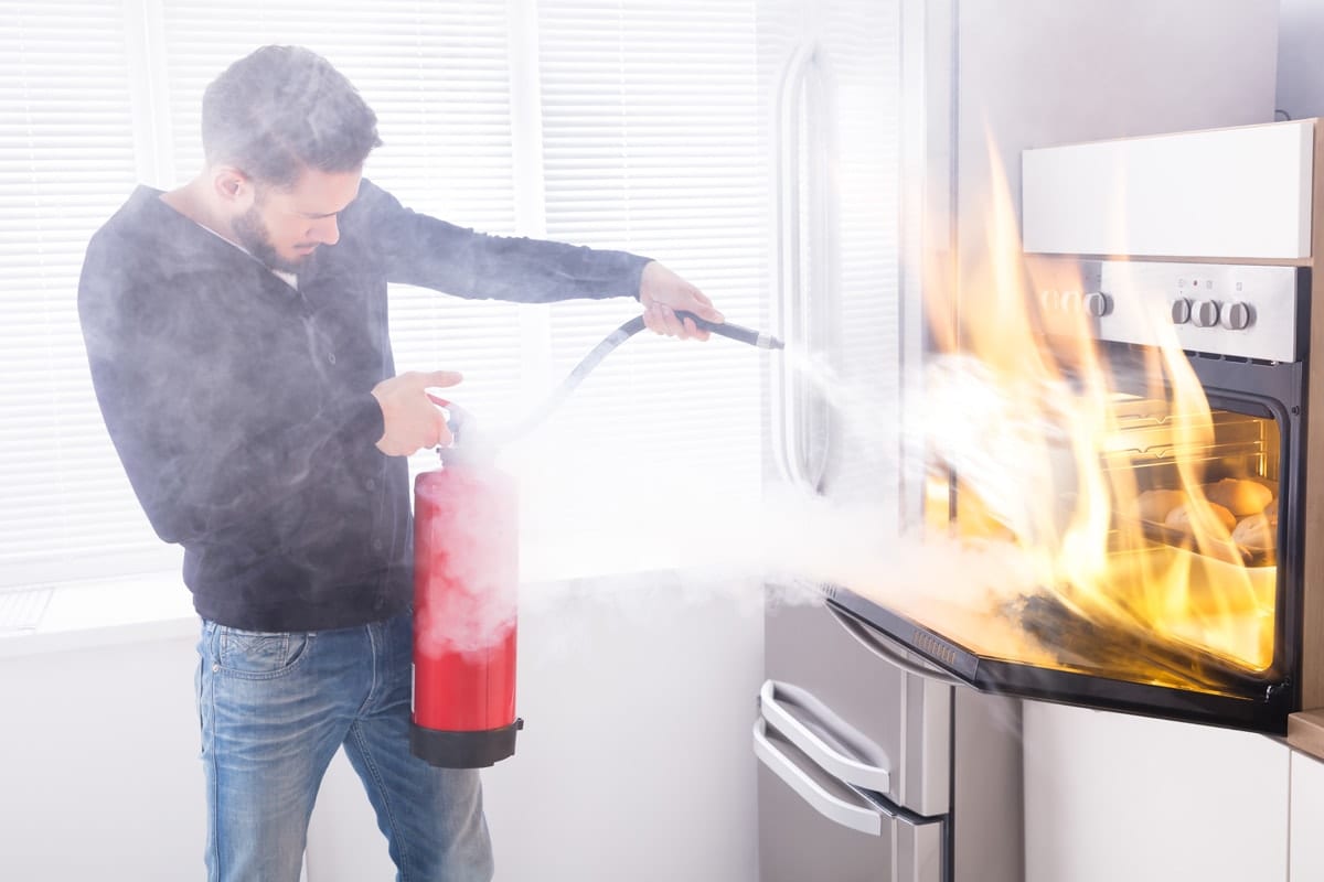 Florida burn injury lawyer, fighting an oven fire