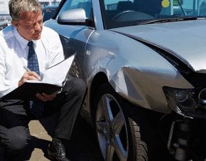 Auto Crash Attorney inspects crash