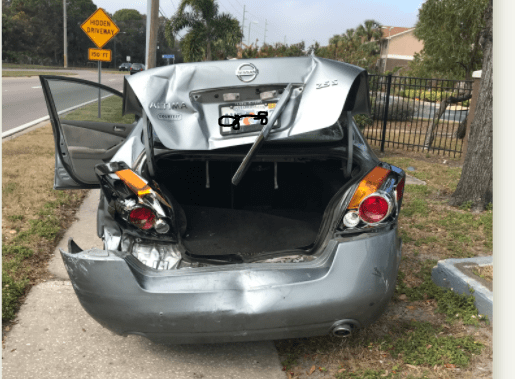 vehicle wreck tampa driver