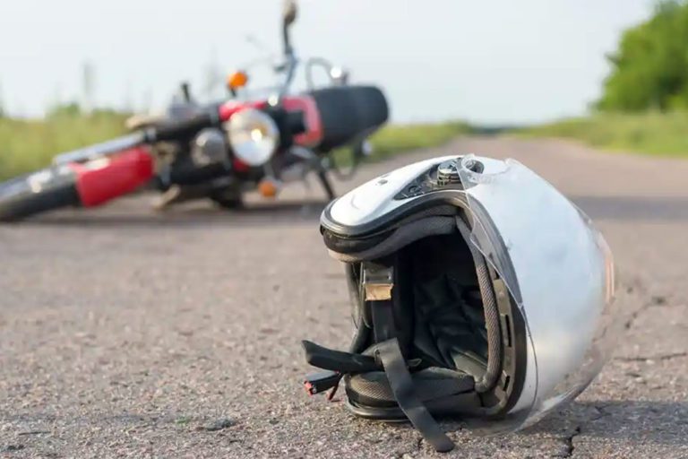 4 Safety Tips for Motorcycle Pillion Passengers